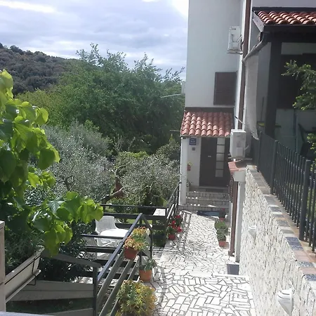 Liliana Apartment