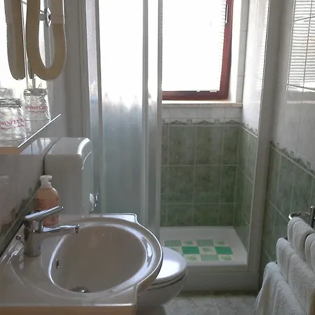 Liliana Apartment *